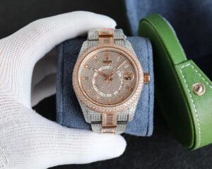 format_webp Rolex sky-dweller Diamond 9001 - 42mm