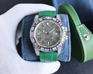 Rolex Submariner Diamond m126679 - 40mm