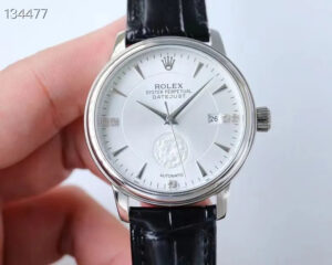 Rolex Oyster Perpetual 8215 - 40x8mm
